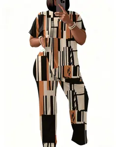 Women's Plus Size Casual Set with Random Geometric Print - Comfortable polyester short-sleeve top and loose-fitting wide-leg pants set, machine washable, perfect for stylish casual wear, plus size pants, women's plus size clothing