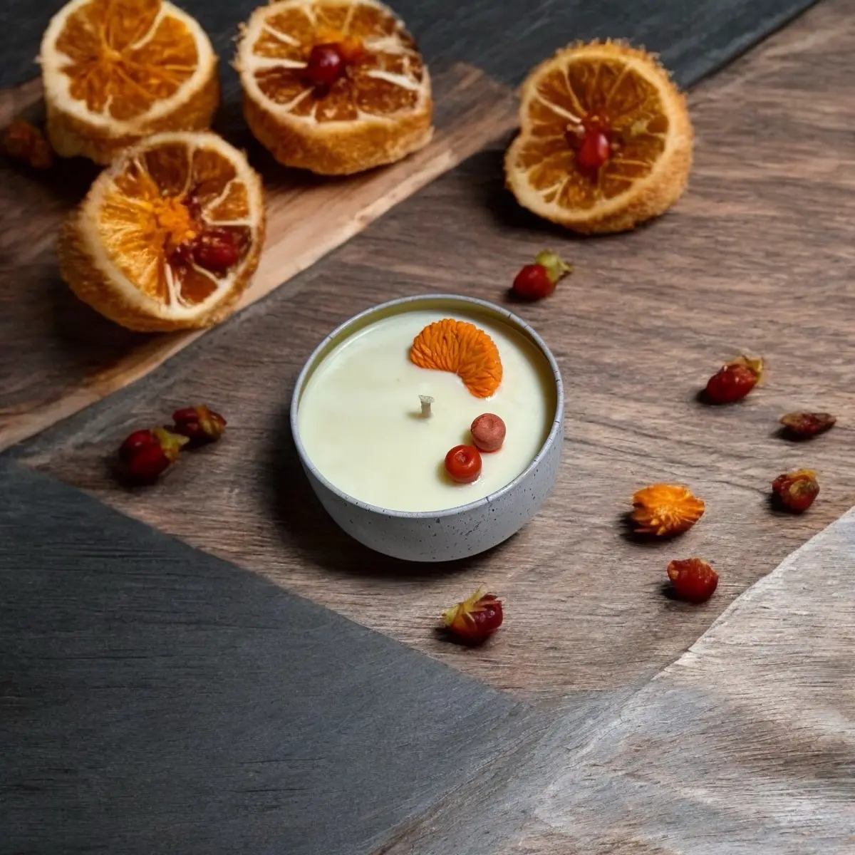 Mandarin and Cranberries Scented Candle - Decorative Scented Candle for Home Decoration - Ornaments scent soy
