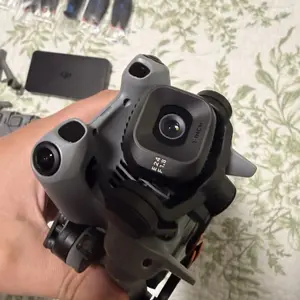 DJI Mini 5 Pro Fly More Combo with RC2 controller - 21 minutes of flight time LN