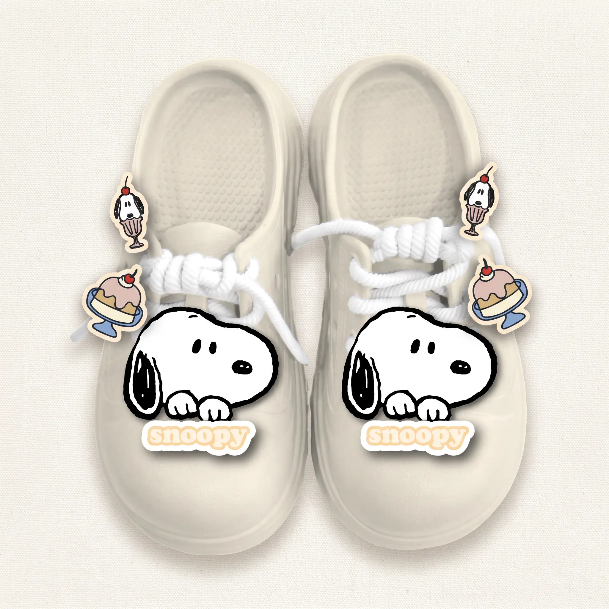 Snoopy Fashion Lace-Up Slippers, Official Peanuts Character Indoor Outdoor Sandals, Cute Cartoon Summer Shoes, Comfortable Casual Footwear for Snoopy Fans