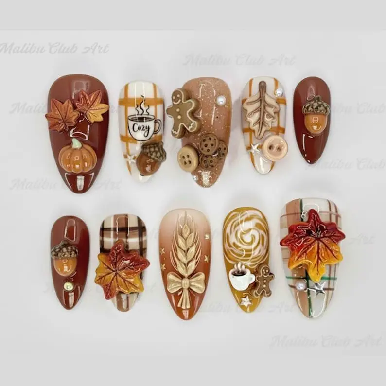 Gingerbread Nails, Christmas Nails, Cute Autumn Plaid Nails, Winter Holiday Nail Art, Autumn Leaf Nails