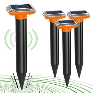 Solar-powered rodent repellent device, outdoor vibration and buzzing sound snake repellent device, IP66 waterproof plug-in type rodent repellent device, Electronic Pest Repellent, suitable for farms, parks and gardens.