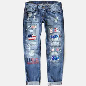 Women's Jeans with USA Flag Patchwork, Vintage Distressed Denim, Mid-Rise Streetwear Ankle Pants with Rolled Hem for Everyday Wear
