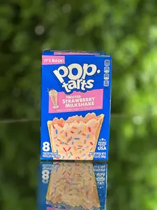 Pop Tarts Frosted Strawberry Milkshake Flavor
