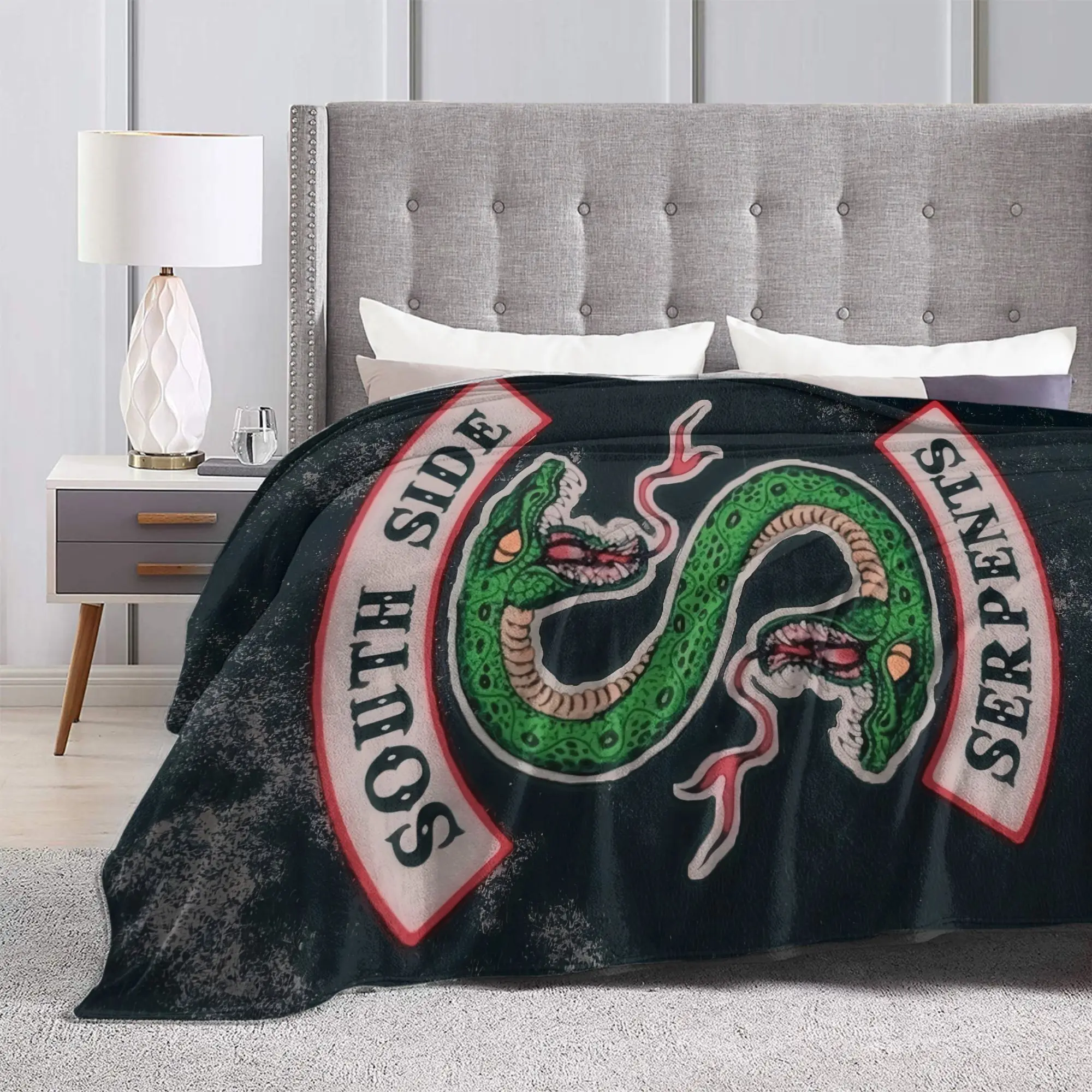 Classic Snake Print Riverdale South Side Serpents Soft Fading-Resistant Flannel Blanket - Suitable for Sofa, Bed - Ideal Gift for Family, Friends for Valentine's Day, Easter, Weddings, Wrinkle Resistant, Fade Resistant