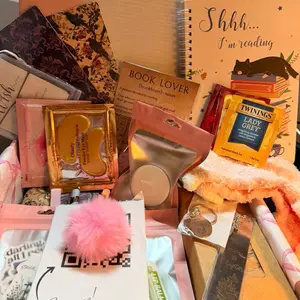 Blind date with more than a book!! Themed Gift Box