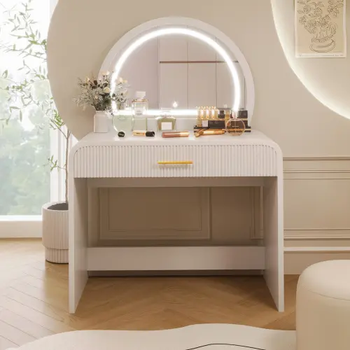 White+Rubberwood