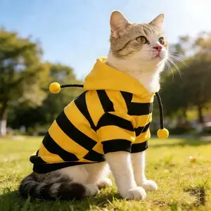 pet hoodie costume Outfits with a bee-themed design, suitable for all seasons, designed for Kitten, cats and small dogs.