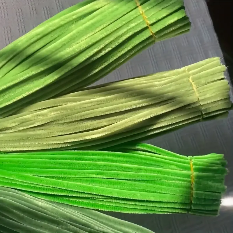 300-piece bulk pack of chenille stems, 12inch long 0.3inch thick chenille flower set, includes 3 different colors, used for gift making, handmade gifts and holiday decoration, Crafts, DIY Flower Decor, Diy Decorations