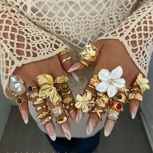 Floral Imitation Pearl Ring Set, Zinc Alloy Wide Band Stackable Unique Rings for Women, All-Season Jewelry Gift for Parties & Birthdays