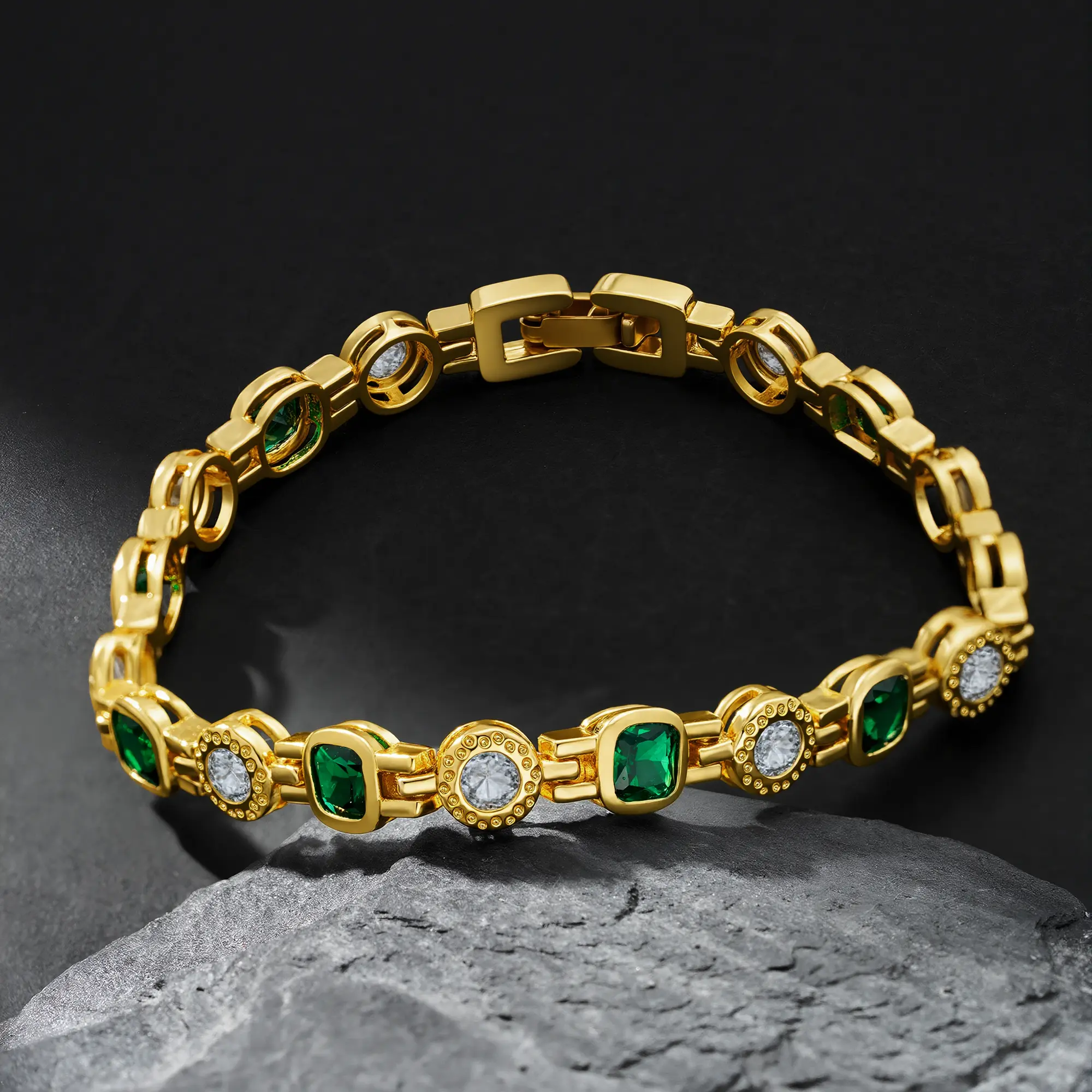 Vintage Emerald & CZ Link Bracelet - 8.26-Inch Lightweight Emerald-Cut & Round Cubic Zirconia Jewelry for Women, Daily Wear, Parties & Gift-Giving Occasions