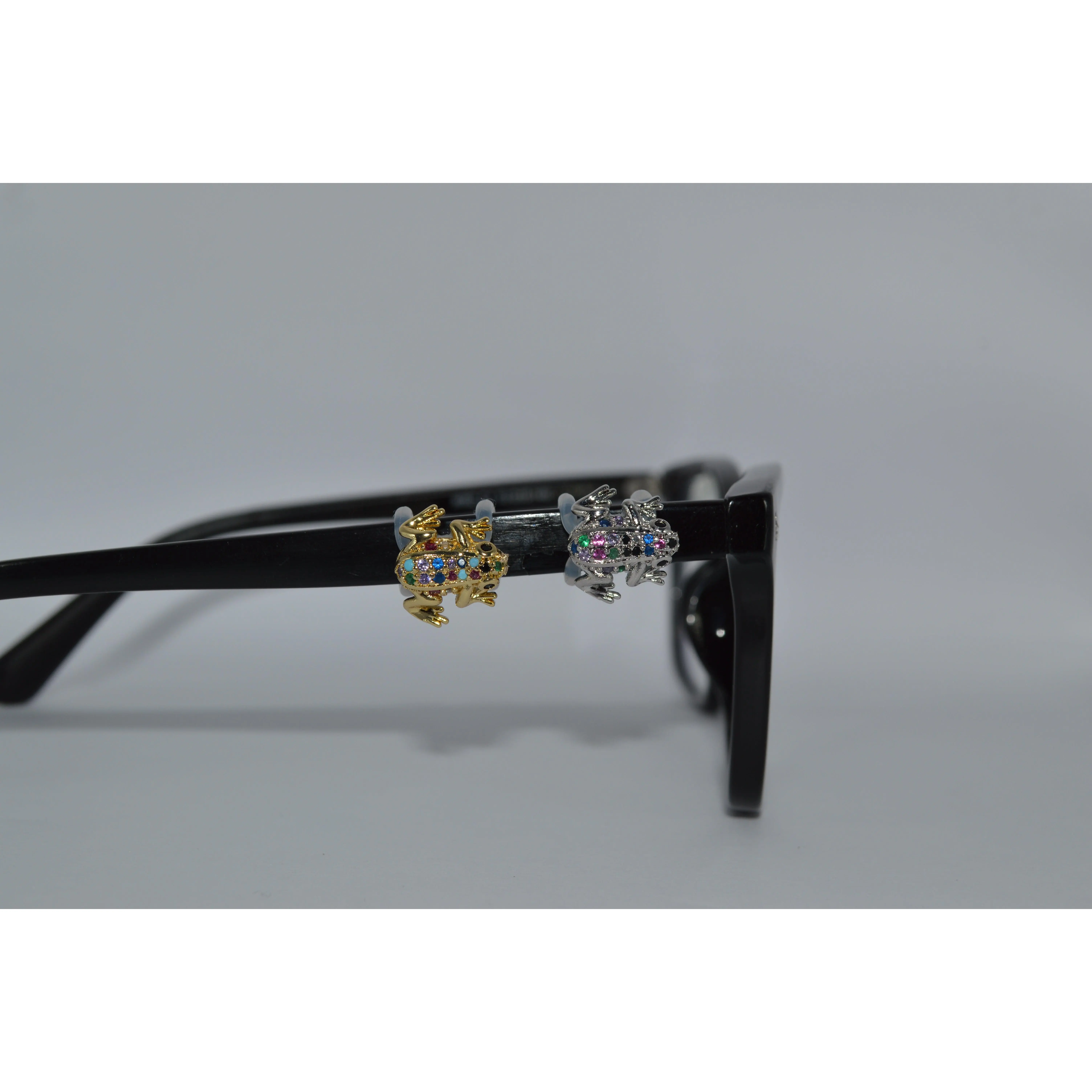 Jeweled Frog  EyedecoCharm