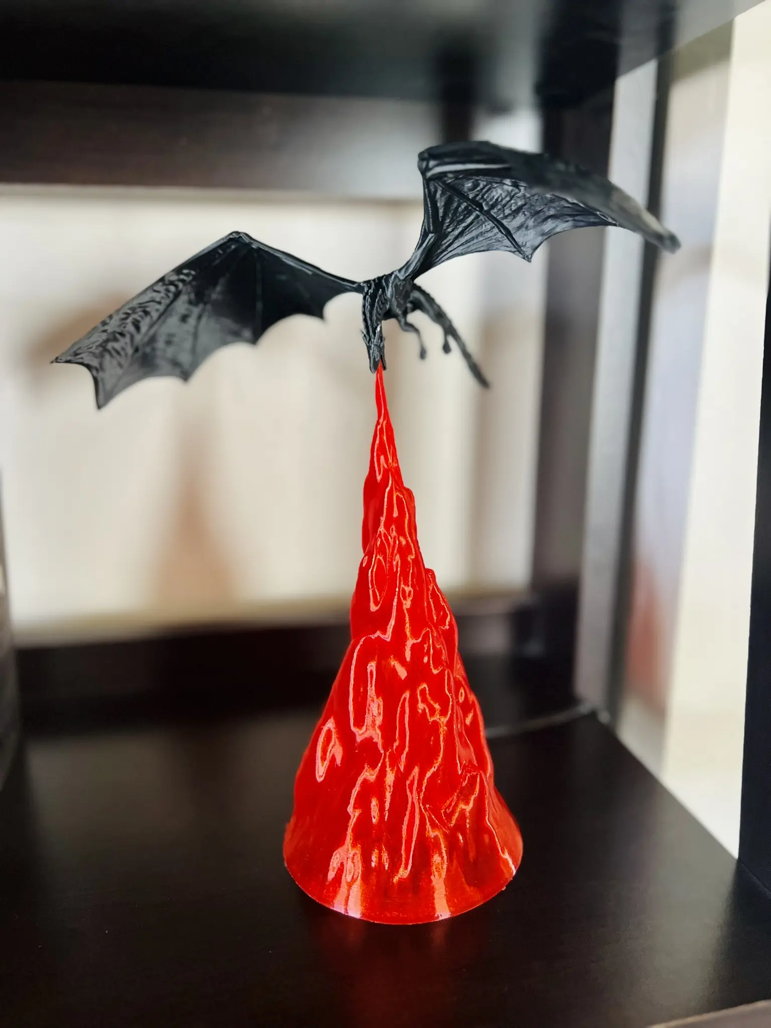 3D Printed Fire-Breathing Dragon Lamp - Battery Powered LED Decorative Light with Luminous Flame Effect, Color Changing Tea Light, Home Decor Statue, Gaming Setup Accent, Bookish Bookshelf Gift for Indoor Use