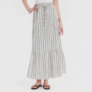 Women's Mid-Rise Tiered Skirt - Universal Thread White Striped XXL