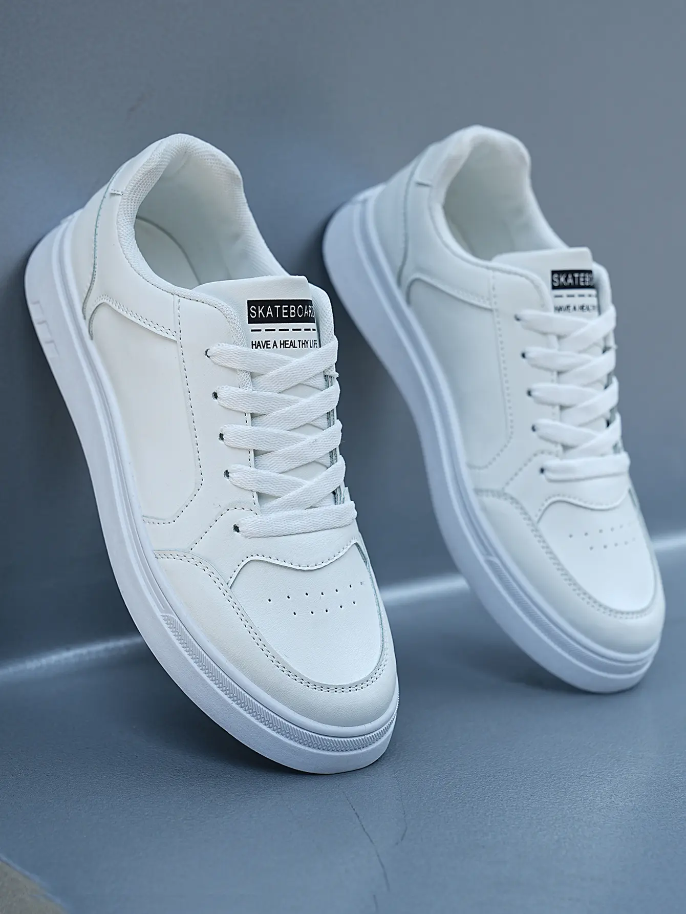 Men's Woven Flyknit Sneakers, Lightweight Low-Top Trainer for All-Day Casual Wear, Breathable Athletic Shoes with Cushioning Sole, Casual Athletic Sneaker, Trainer Sneakers