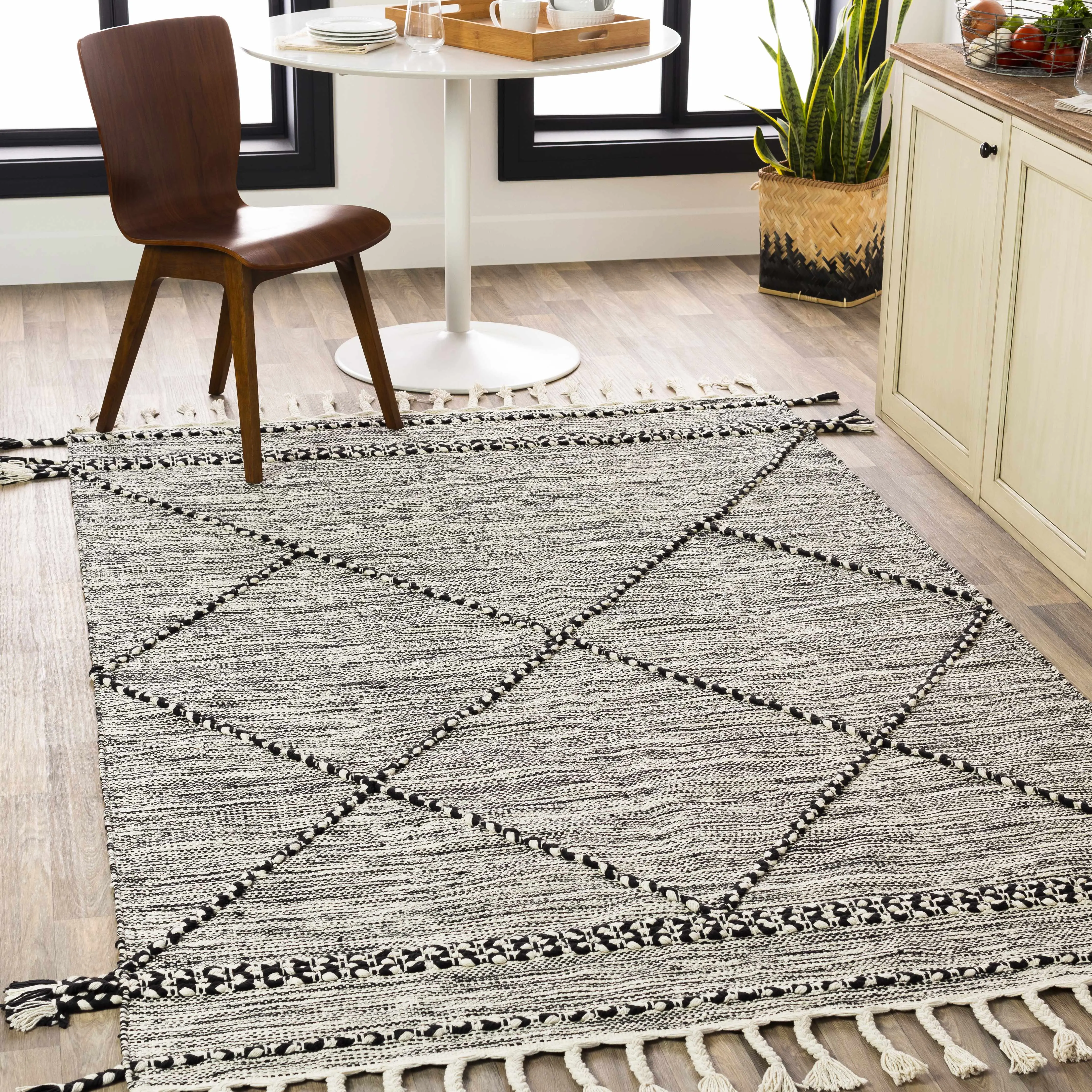 Neal Black-Cream Trellis Cotton Rug with Tassels, Elegant Home Decorative Rug for Living Room Decor - Clearance, Elegant Rug