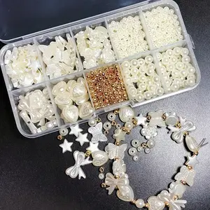 800pcs White Bow Heart-Shaped Resin Loose Beads Set, DIY Beads Assortment, Heart Design Charm, Beading Supplies for DIY Jewelry Making, Bracelets