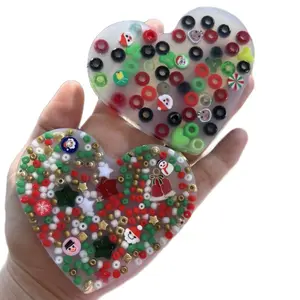 Peek Me Tiny Hearts