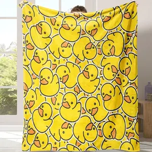 Cartoon Duck Pattern Flannel Blanket - Soft, Lightweight, Cozy Throw for Home, Travel - Air-Conditioned Room Nap Blanket