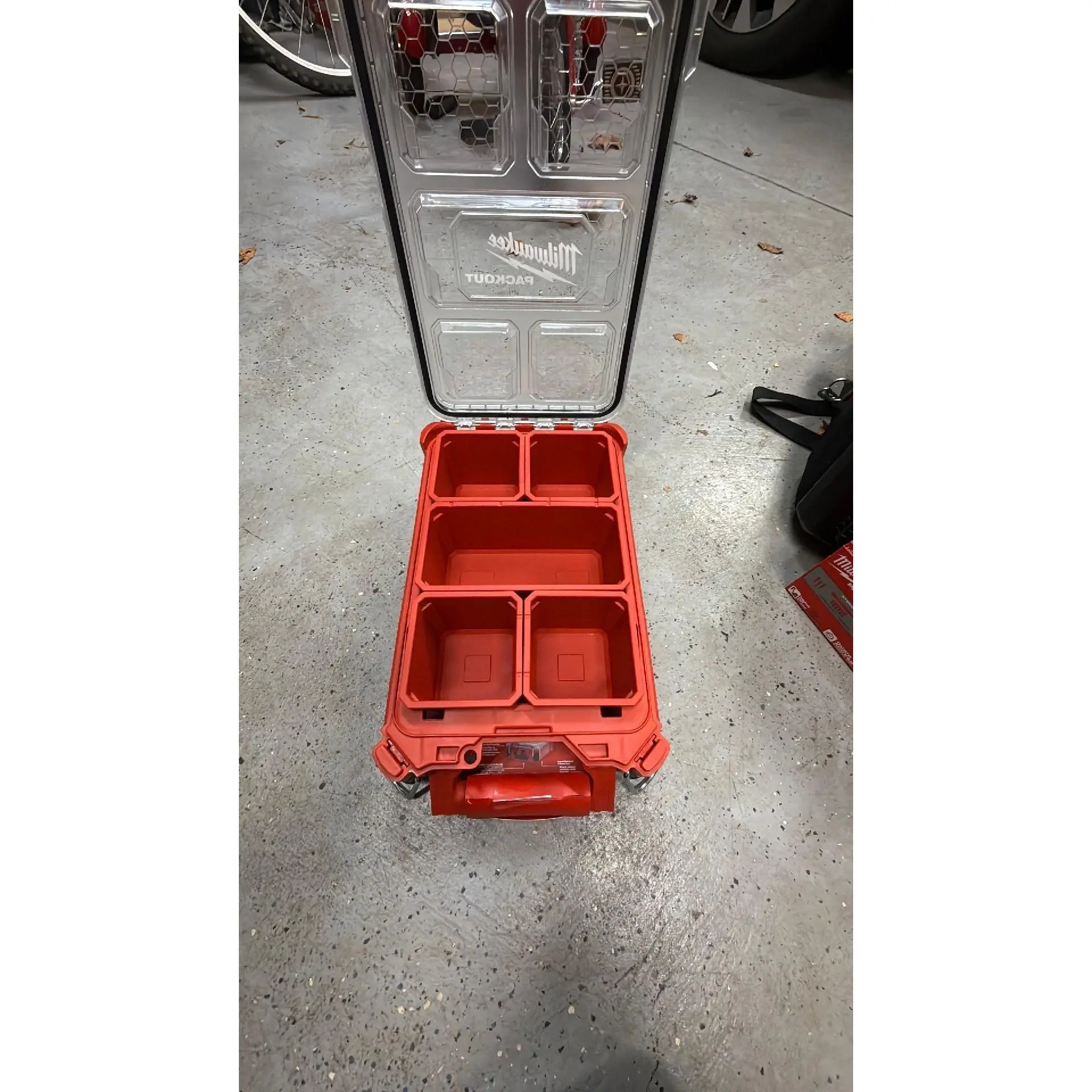 Milwaukee 48-22-8435 Packout Compact Garage Tool Organiser, Heavy-Duty Storage Case for Tools & Hardware