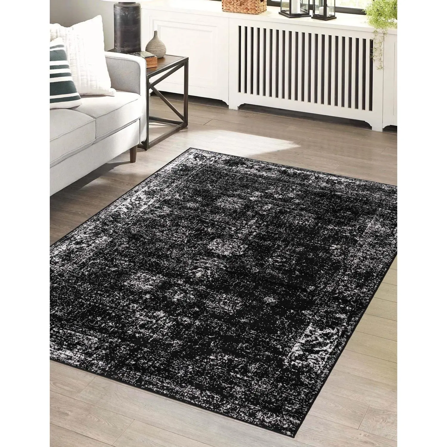 Black Monaco Rug