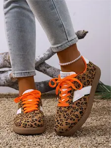 New leopard print energetic German training shoes for women, orange white contrasting Forrest Gump shoes, trendy and cool street versatile flat sports shoes