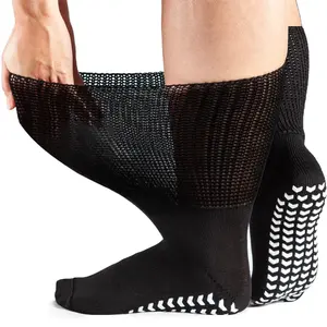 Extra Width Diabetic Socks Men Women-2 Pairs Wide Edema Sock for Swollen Feet,Non Slip Cast Bariatric Socks ultra comfy grip sock Universal Fit Gentle Toe Seam Active Wear
