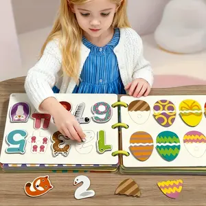 A 10-page interactive quiet book, Learning tool, with reusable educational stickers to improve motor skills and cognitive abilities, perfect for learning and teaching, a writing aid, ideal for back-to-school supplies or Christmas gifts