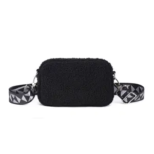 Clearworld Fleece Crossbody Bag for Women,Mini Crossbody Purse,Sherpa Shoulder Bag for Commuting,Work,Travel,Outdoor Sport