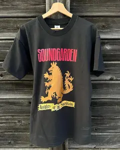 Soundgarden Knights Of The Soundtable Remake T shirt short sleeve NH16401
