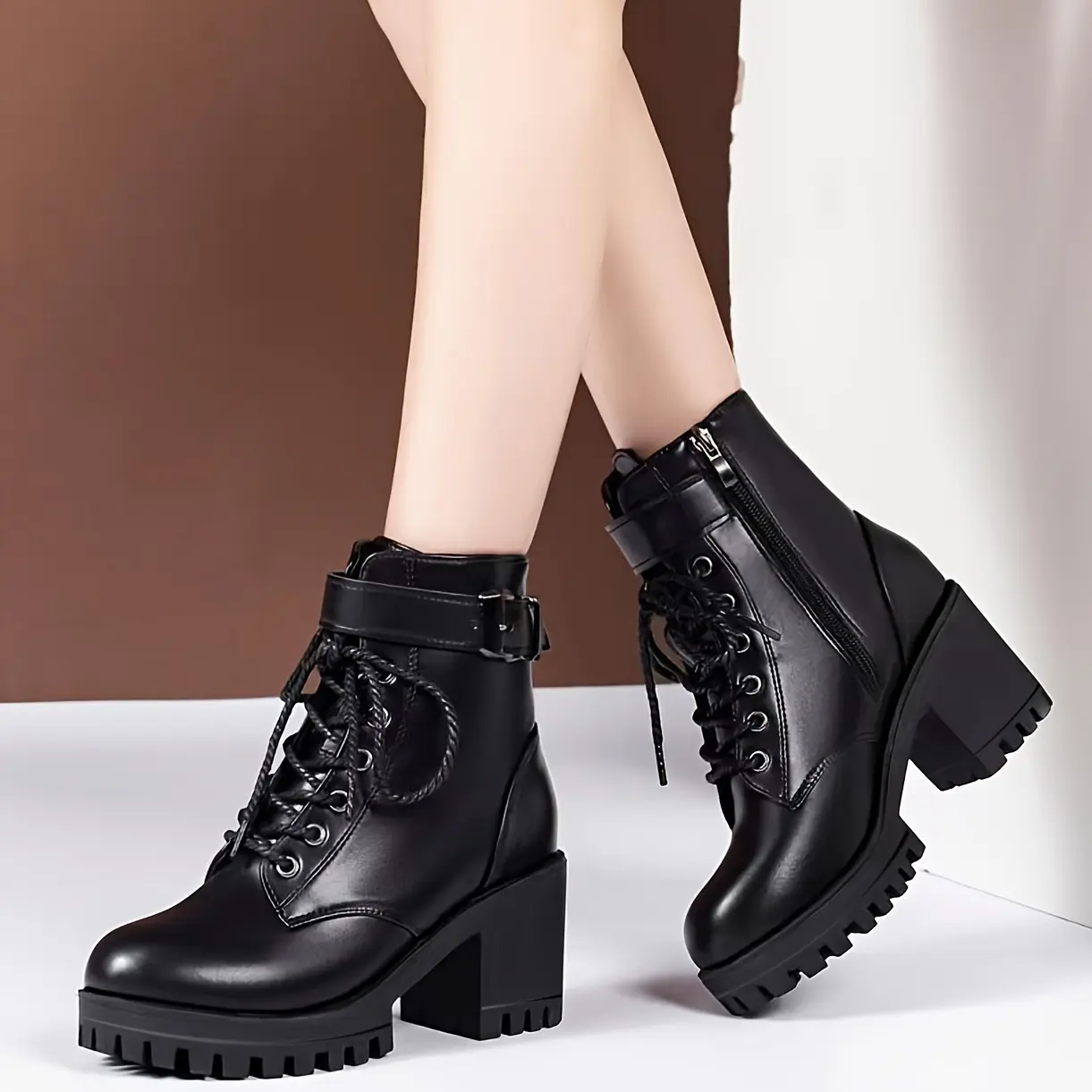 Women's Chunky Platform Boots Lace-Up Round Toe Winter Boots with Non-Slip Rubber Outsole Faux Cover Ankle Boots for Casual & Formal Outfits Black All-Season Footwear Stylish Walking Shoes Comfortable Lining Fashionconscious Women