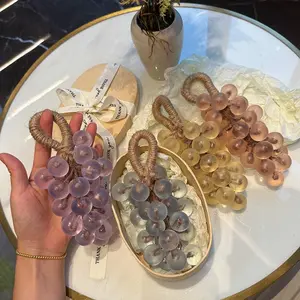 Handmade Crystal Grape-Shaped Natural Aesthetic Soap, Cleanser, Four Colors & Four Scents (Purple Grape/Pink Papaya/Yellow Lemon), Long-Lasting Fragrance, Exquisite Gift Box, Suitable for Bath & Hand Washing, 180g, Ideal for Gifting, Personal Use