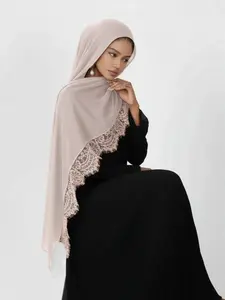 Fashionable Chic Long Lace Edge Women's Scarf Hijab Outdoor Breathable Headscarf Shawl, Casual All over Print Accessory, Birthday Gift