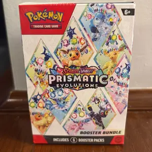 Pokémon Prismatic Evolutions Booster Bundle