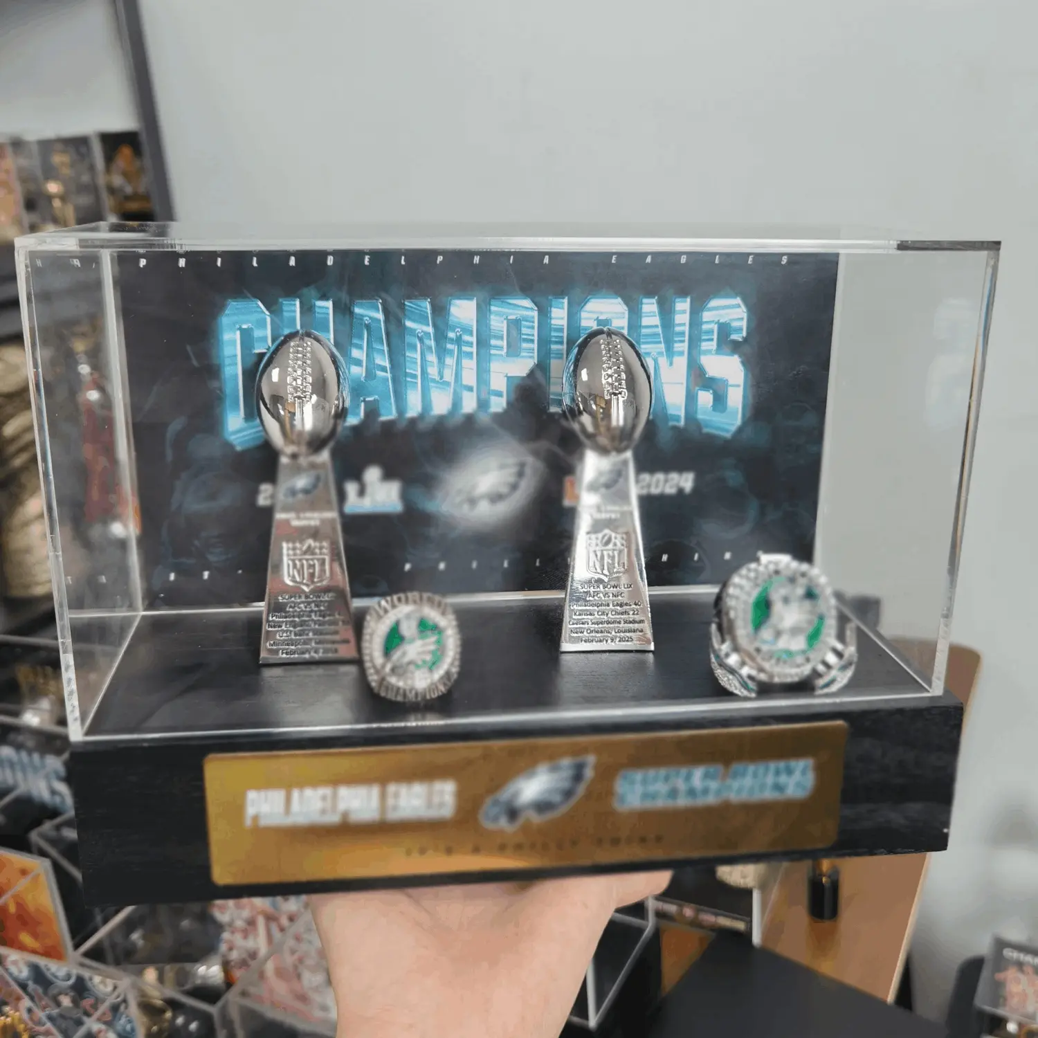 Eagles Football Championship Trophy Set, Beautiful Display Box, Perfect Sports Award Replica, Ideal Gift for Sport Lovers, High-Quality Design, Athlete, Sports Trophy Statue