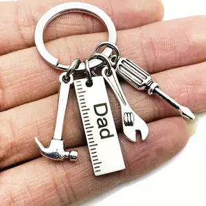 Fashion Dad Letters Keychains, Creative Hammer Screwdriver Wrench Keyring, Handbag Decor, Tassel Hanging Pendant, Father's Day Gifts