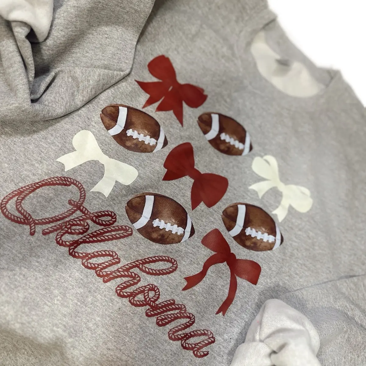 Oklahoma University Women's Crewneck Sweatshirt - Pullover Style - Womenswear