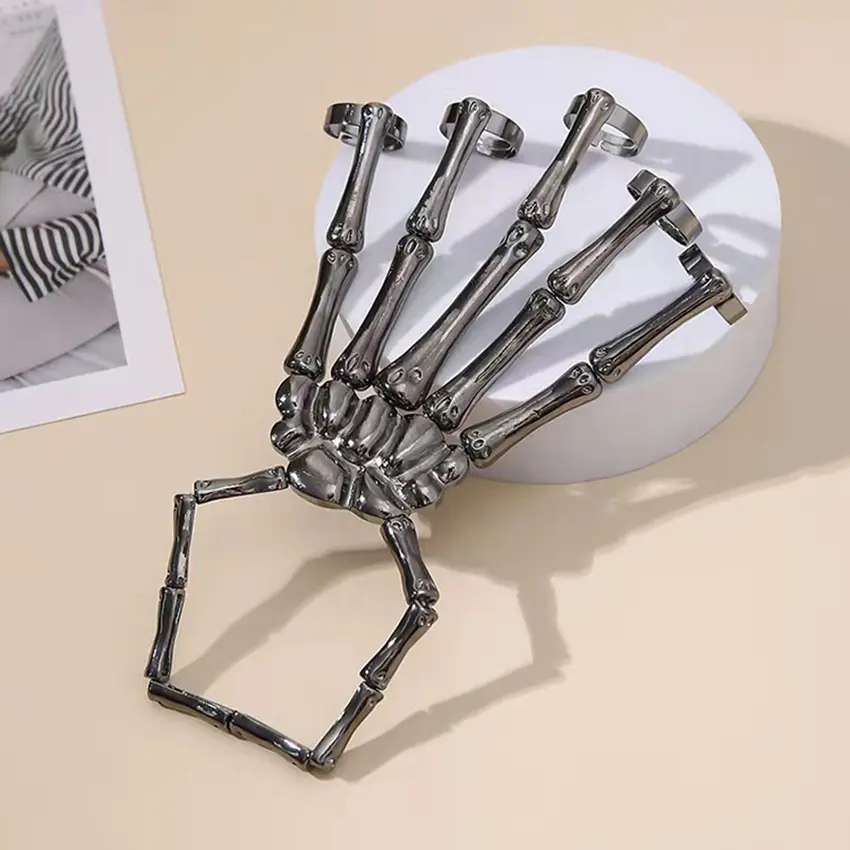 Alloy Bracelet Finger Chain Skull Hand Bracelet Finger Ring Men's Daily Wear Gift