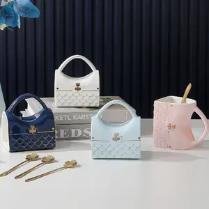 C’est La Vie Handbag Mug – Luxury Ceramic Coffee Cup with Bag Handle Design (300ml)