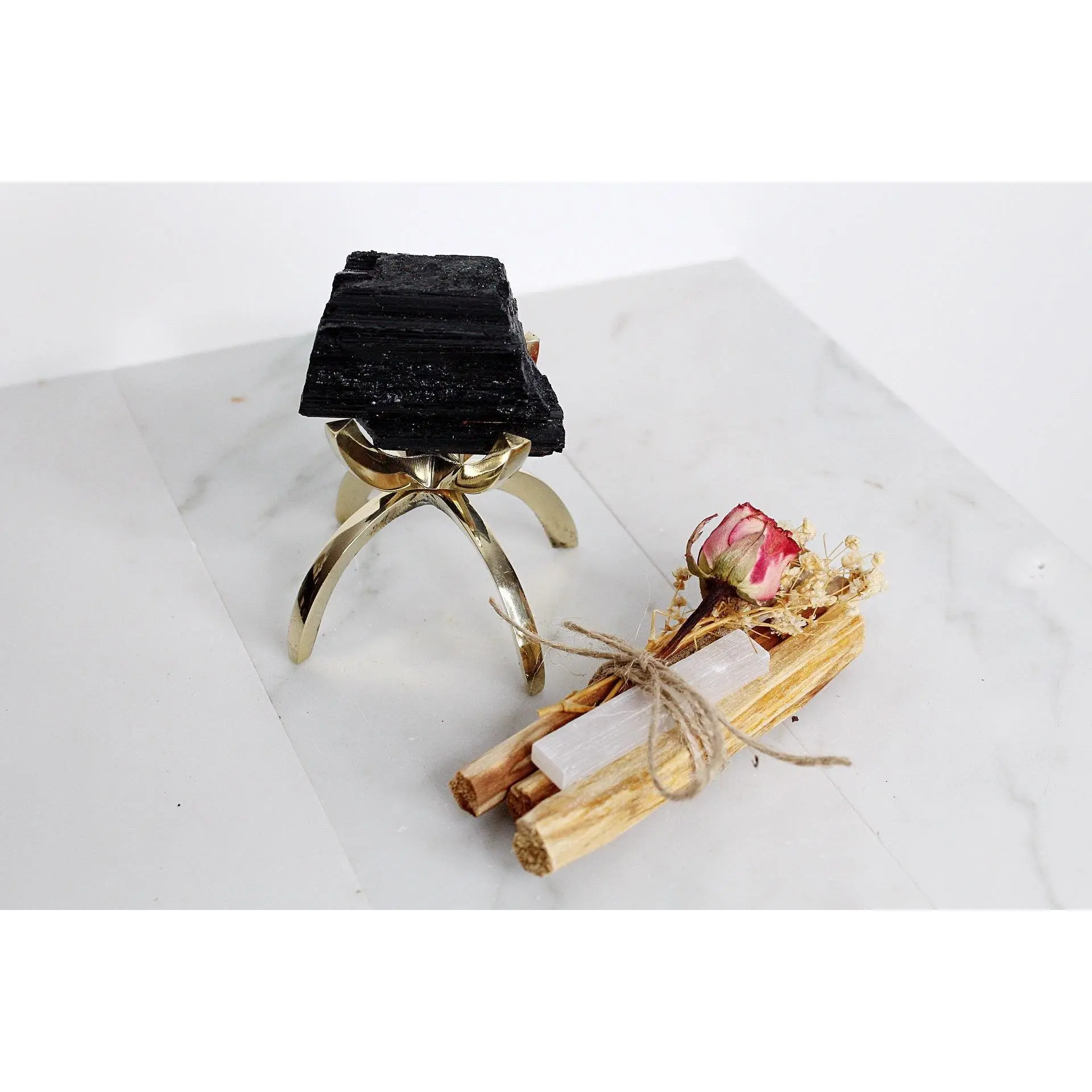 Black Crystal Healing Kit – Protection & Energy Set with Tourmaline & Selenite