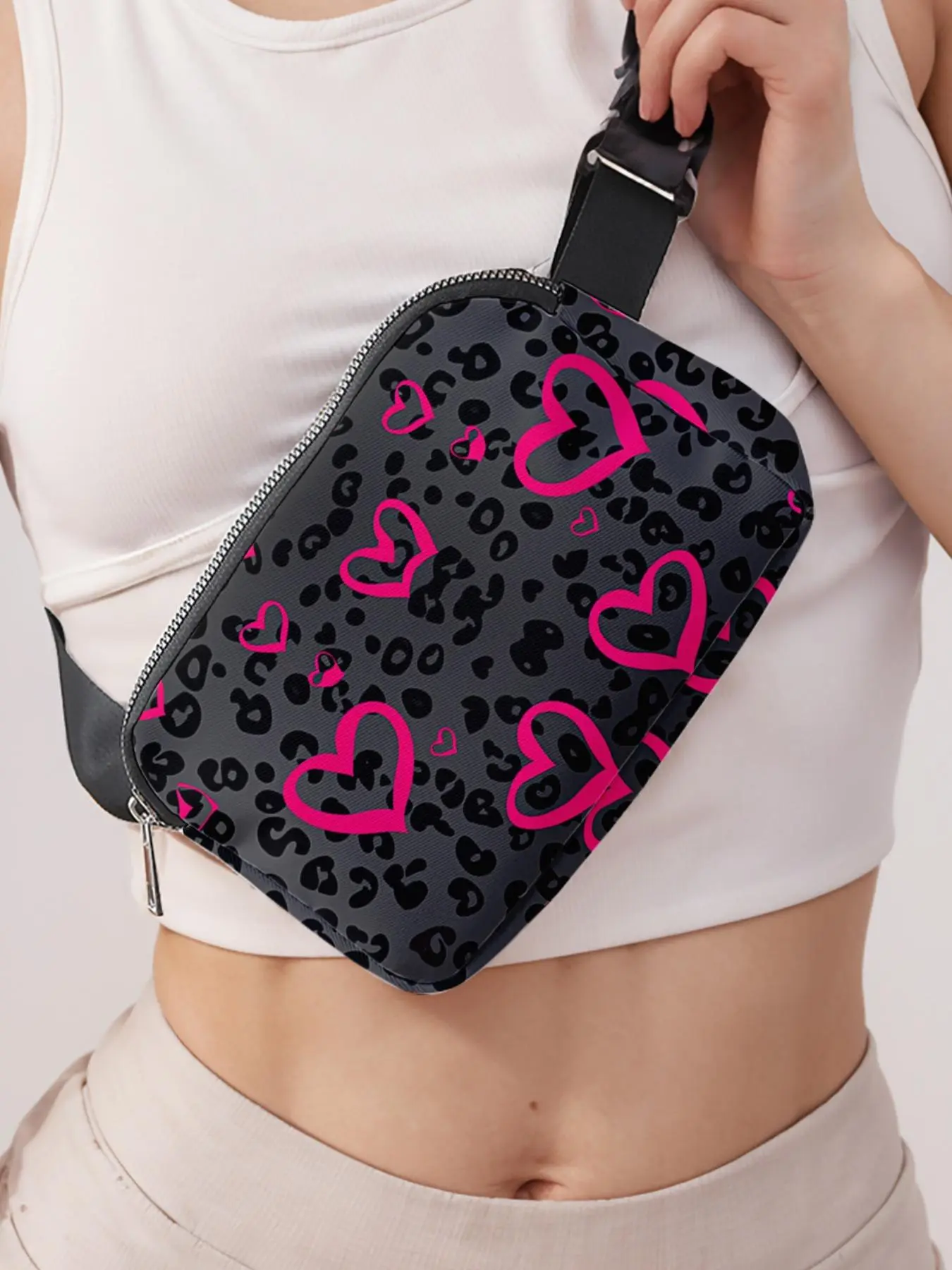 Fashion Heart Pattern Fanny Pack, Crossbody Fanny Pack, Casual Versatile Zipper Chest Bag for Women, Trendy All-match Belt Bag for Daily Use, Fashion Waist Packs, Waist Bag, Waist Hip Bag, Pouch, Zipper Bum Bag, Valentine's Day, Gift