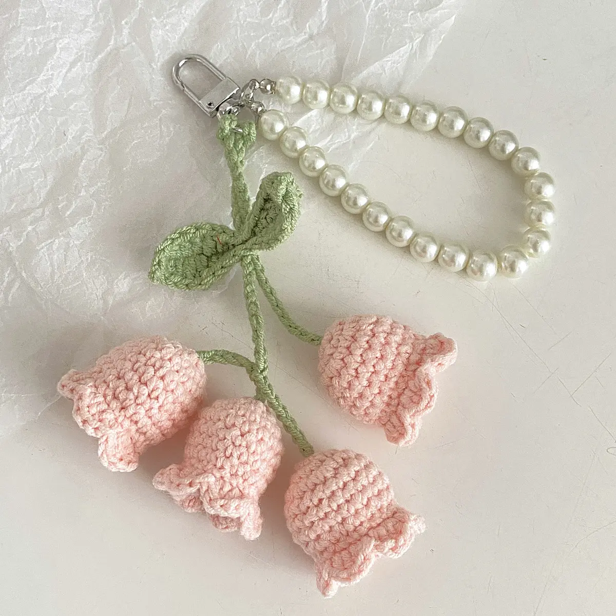 Handmade Crochet Lily of the Valley Keychain - Boho Aesthetic Bag Charm, Cute Indoor Recreation Hanging Pendant, Women's Birthday Gift, Leisure Accessory, Bag Charms