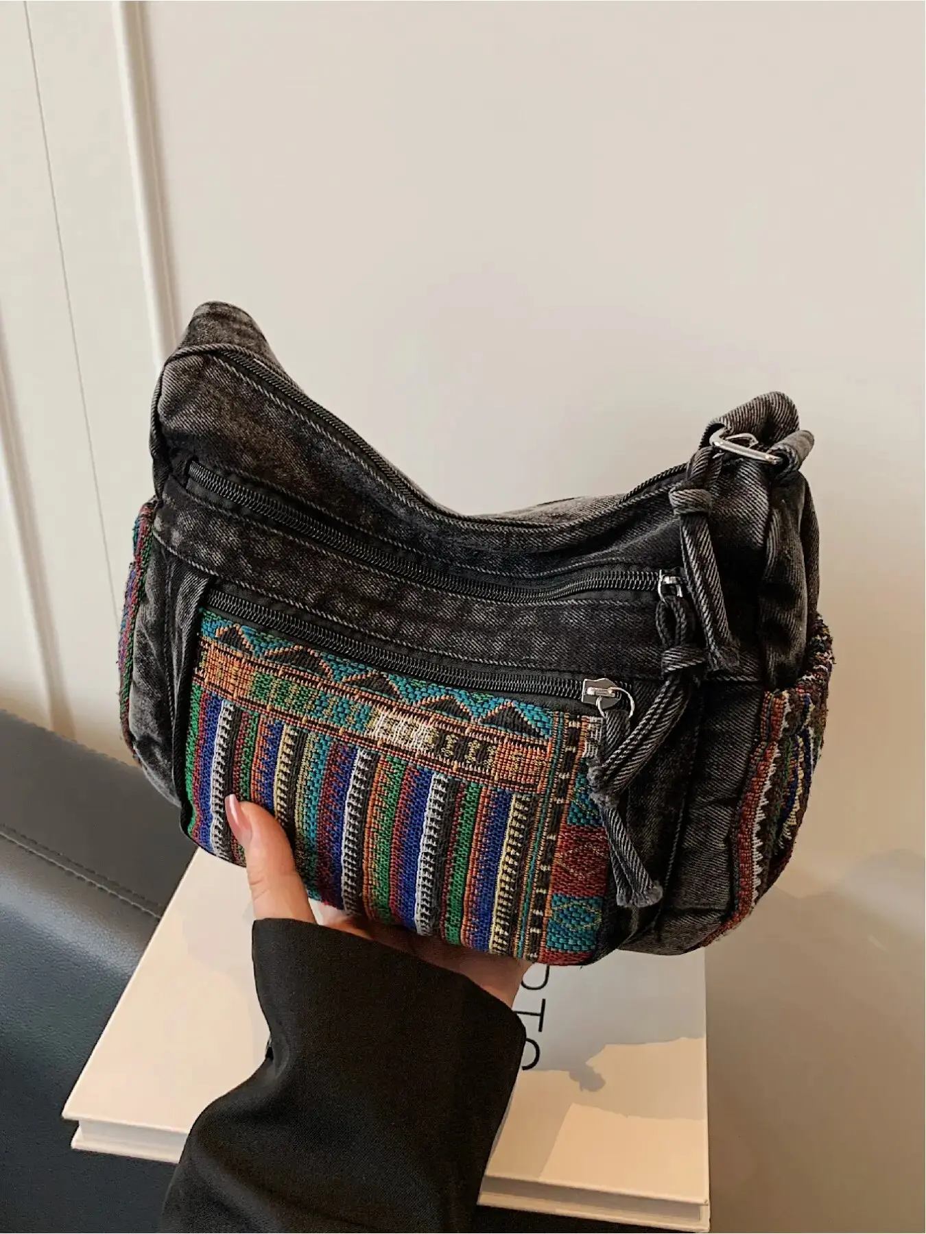 Vintage Ethnic Style Lightweight Crossbody Bag, Small Square Shoulder Clutch for Women, Perfect for Outdoor Activities & Daily Use, Handcrafted Bag