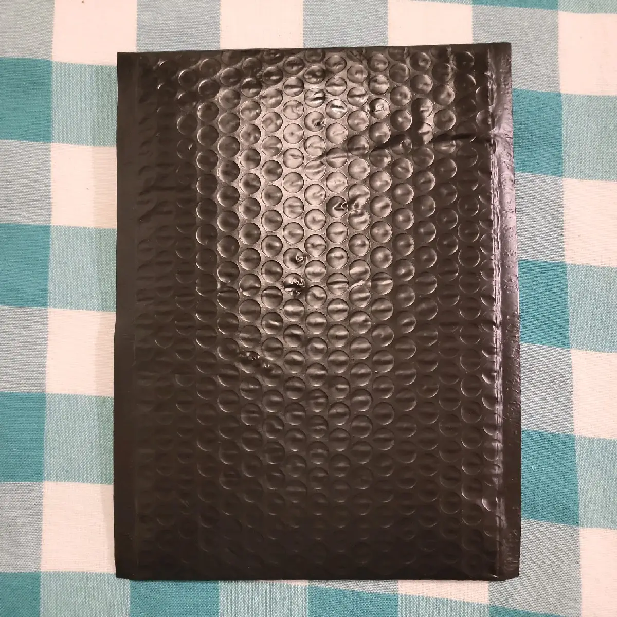 Black Bubble mailer