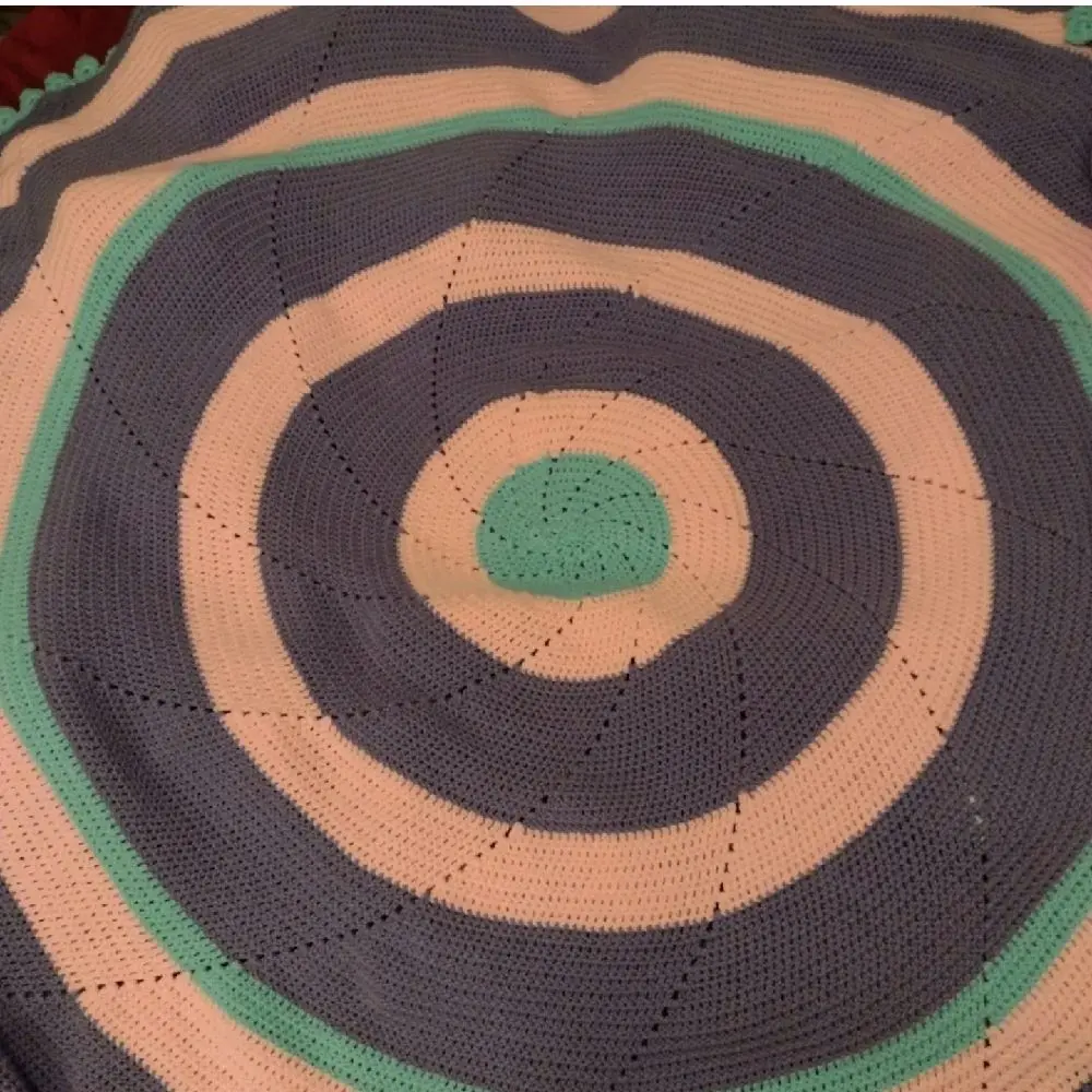 Queen size Arcrylic Blend crochet blanket. Hand crafted by yours truly with original spade border design.