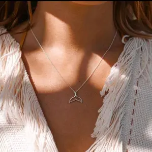 Elegant Whale Tail Pendant Necklace in Silver Tone with Delicate Chain for Everyday Wear
