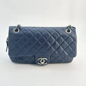 Pre-owned CHANEL CAVIER Shoulder Bags C/ Medium Quilted Caviar Easy Flap