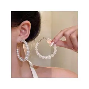 Elegant 1pc Faux Pearl Hoop Earrings For Women – Oversized Statement Jewelry With Graduated Circular Design, Lightweight Comfort Fit For Weddings, Photoshoots, Parties, Anniversaries – Classic And Accessory, Great Gift For Girls, Secure Clasp, Adds Glamo