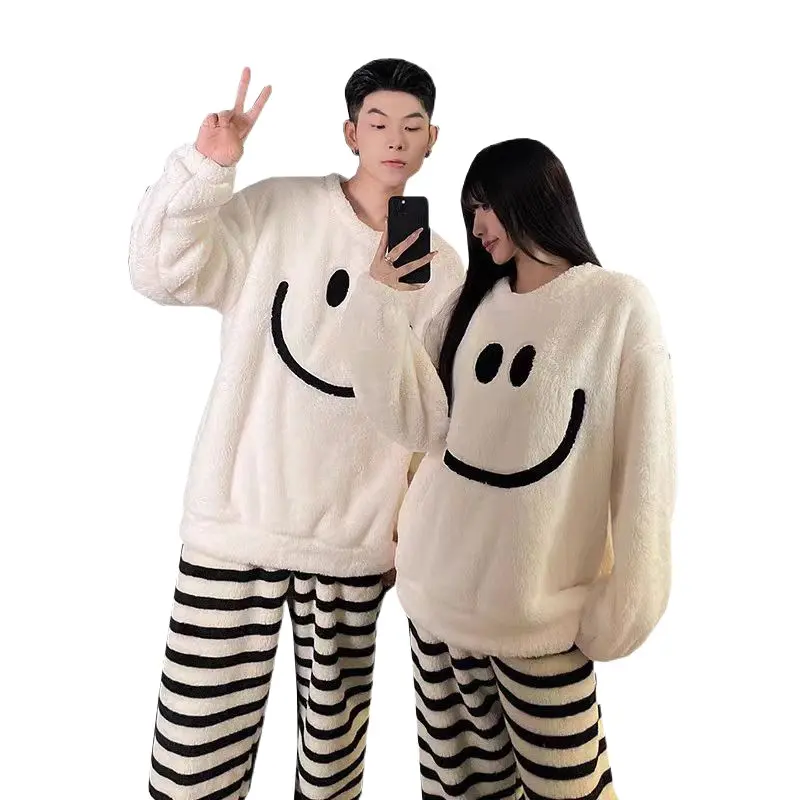 Couples Matching Pajama Set in Thick Fleece, Oversized Long Sleeve Sleepwear with Smiley Face, His & Hers Loungewear for Holiday Gifts, Matching Set, Smiley Faces, Baggy, Cartoon, Loose-Fitting, Round Neck, Multi-Size