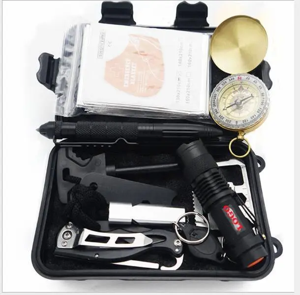 Comprehensive Outdoor Survival Kit